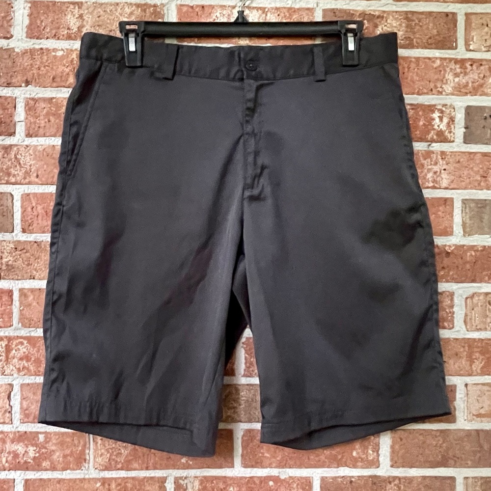 Nike Golf Tour Performance DRI-FIT Mens black shorts 34” waist